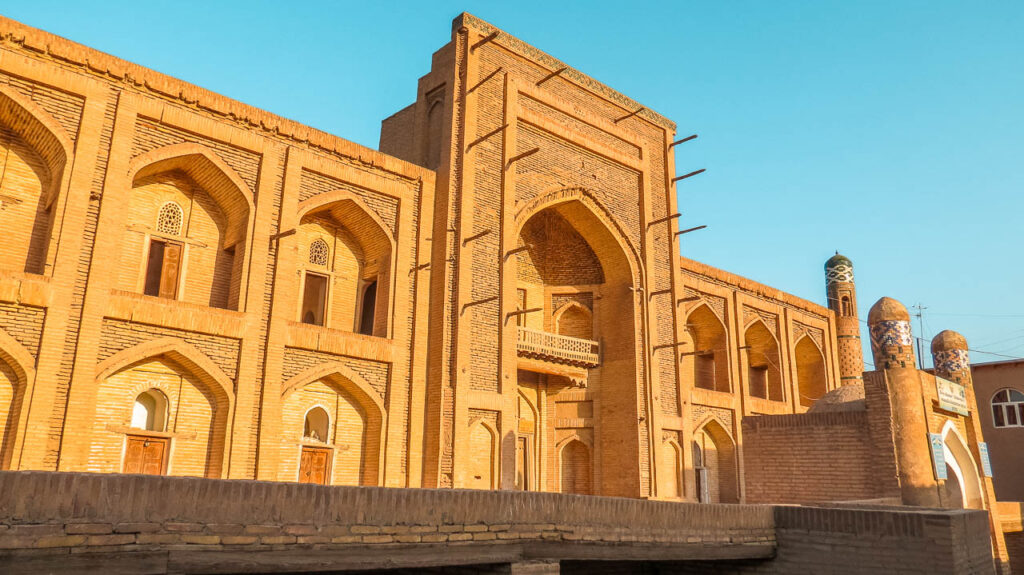 Madrasa Amir Tora
