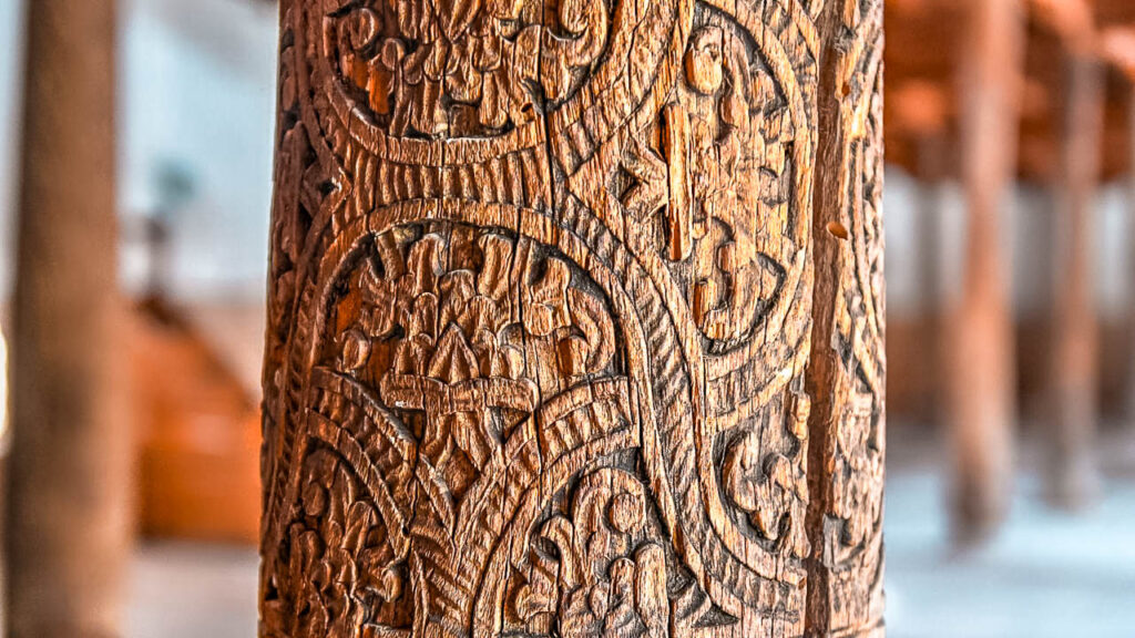 Detalles columnas Mezquita Juma
